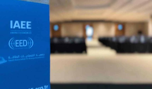 Yapay zeka ve veri merkezleri elektriğe olan talebi hızla artırıyor