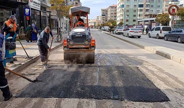 Van’da yol ve alt yapı çalışmalarına hız verildi
