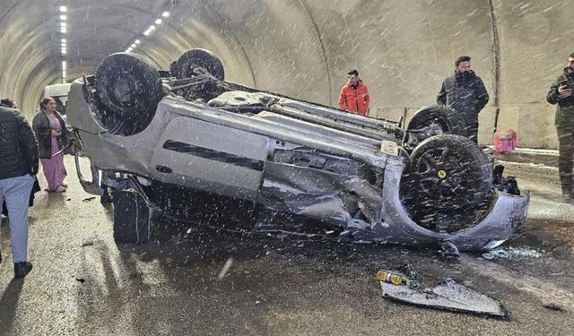 Yüksekova’da trafik kazası: 3 yaralı