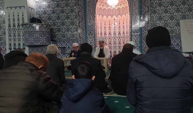 Başkale'de Miraç Kandili dualarla idrak edildi