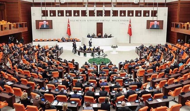Türkiye'de 188 siyasi parti faaliyet gösteriyor