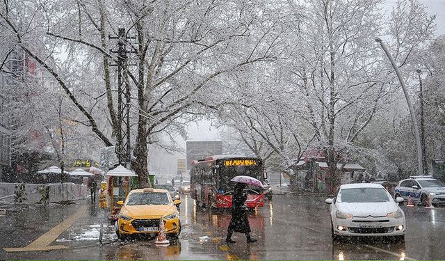 Yurdun bazı bölgeleri için kar, sağanak ve fırtına uyarısı