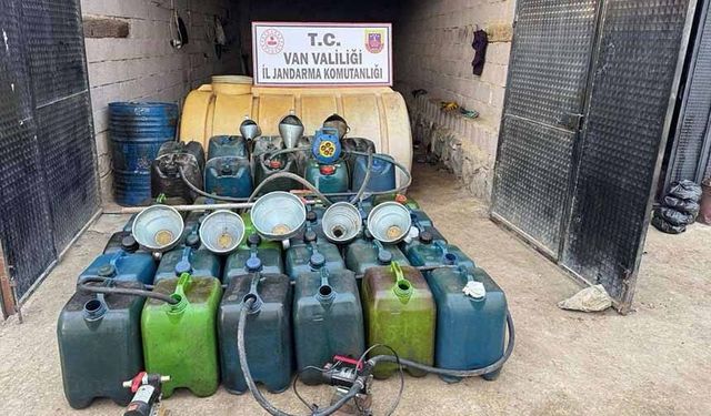 Van’da kaçak akaryakıt ele geçirildi