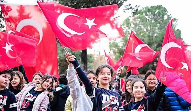 Okullarda yarıyıl tatilinin ardından ilk ders zili çaldı