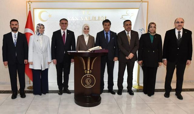 Aile ve Sosyal Hizmetler Bakanı Göktaş Van'da