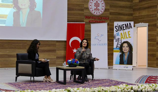 Hülya Koçyiğit Vanlılarla buluştu