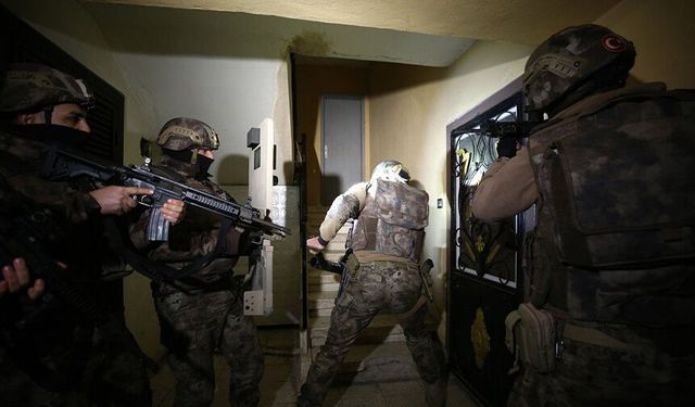 Van dahil 28 ilde siber suçlara yönelik operasyon!