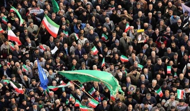 İran'da 6 bin 872 kişi hayatını kaybetti