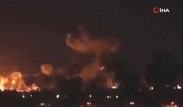 Pakistan, Afganistan'a savaş ilan etti