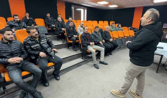 98 yetiştiriciye "sürü yönetimi" eğitimi verildi