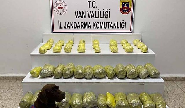 Van'da operasyon! 42 kilo uyuşturucu ele geçirildi