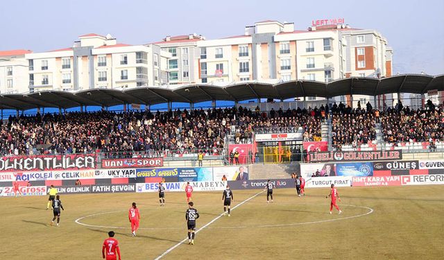 Vanspor 3 puanı 3 golle aldı