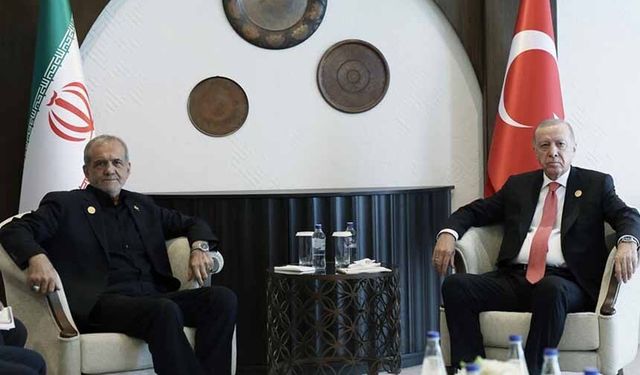 Erdoğan, İran Cumhurbaşkanı Pezeşkiyan ile görüştü