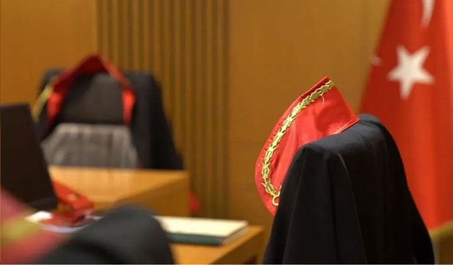 HSK Kararnamesiyle 12 hakim ve savcının görev yeri değişti