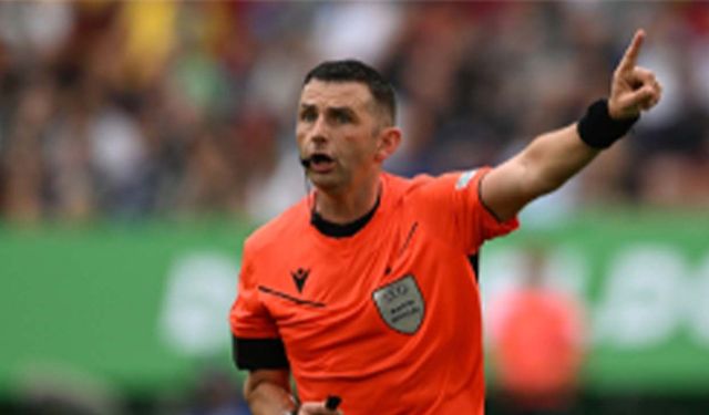 Kosova - Türkiye maçını Michael Oliver yönetecek