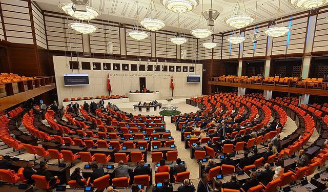 Emeklilere ÖTV'siz otomobil için yasa teklifi Meclis'te