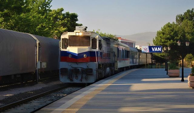 Van – İran tren seferleri durduruldu!