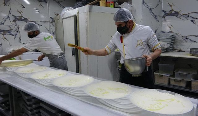 Van'da bayram öncesi 'tatlı telaşı' başladı