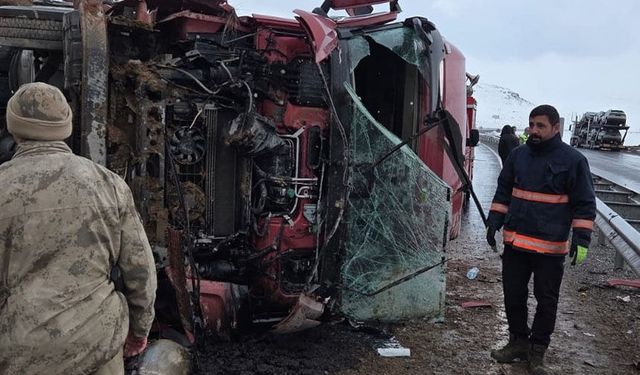 Van'da trafik kazası: 1 yaralı
