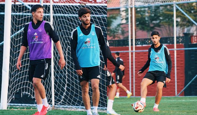 Osman Zeki Korkmaz'dan Vanspor'dan Kadro Değişikliği: A Takıma 9 Yeni Oyuncuyla Taze Kan