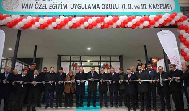 Bakan Tekin: "Bütün çocuklar özeldir"