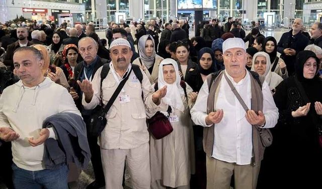 İlk hac kafilesi kutsal topraklara uğurlandı