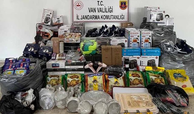 Van’da gümrük kaçağı malzeme ele geçirildi