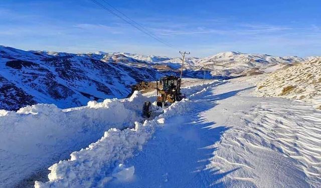 Van’da kapalı yollar açılıyor