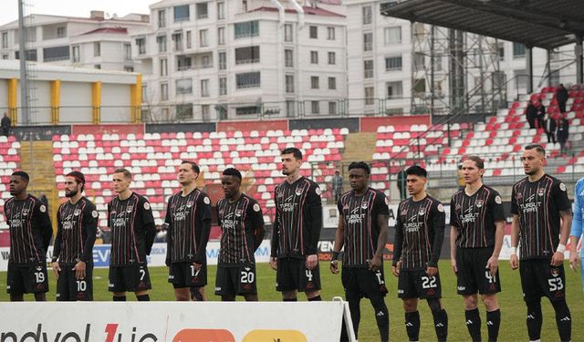 Vanspor'da 4 futbolcu sezonu kapattı! Yıldız golcü de aralarında…