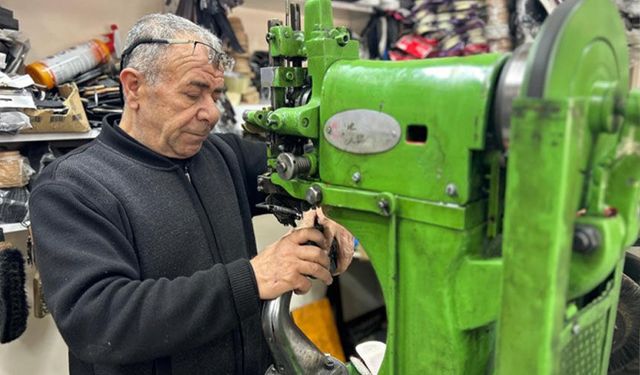 Van'da 32 yıllık ayakkabı ustasının çırak sitemi