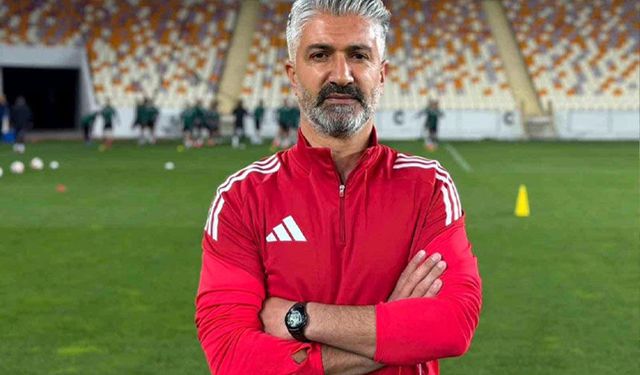 Vanlı Murat Hoca’nın takımı final maçına çıkıyor