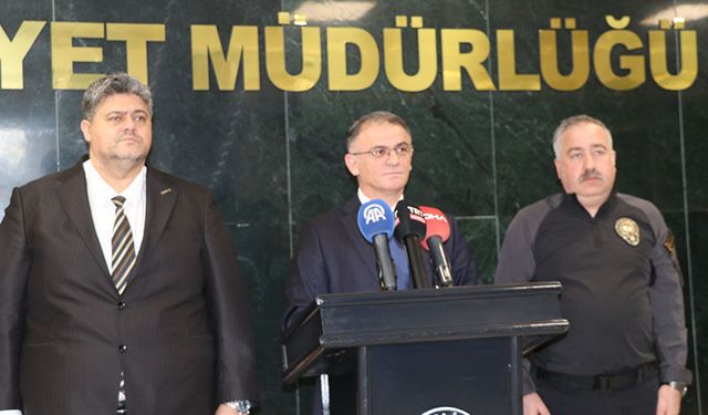 Van Valisi Balcı ile İl Emniyet Müdürü Mutlu'dan ortak açıklama! Van'da 78 kişi gözaltına alındı