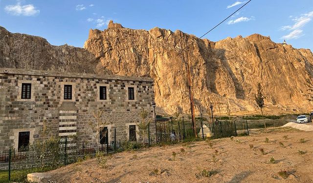 Eski Van Şehrinde kapsamlı çalışma: Ayağa kaldırılıyor