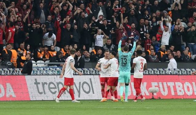 Süper Lig'e çıkan son takım belli oldu