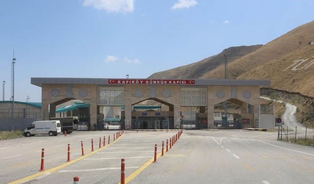İran’daki durum Van’ı ciddi etkiliyor! Turist sayısında düşüş var