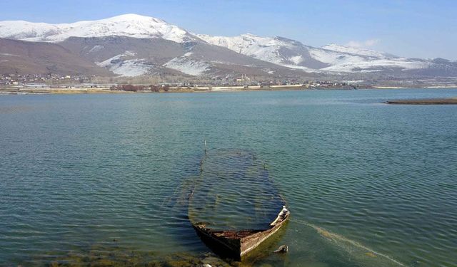 Van Gölü temizliği için yeni proje! Van ve Bitlis ortaklığı…