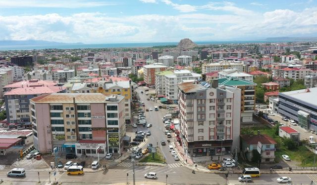 Van’da yapı izinlerinde yüzde 40’ı aşan artış
