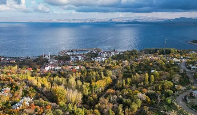 Alaeddinoğlu: Van'da yer altı su sistemleri güçleniyor