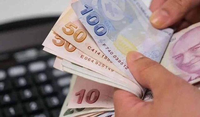 Hesaplar değişti: İşte emekli ve memura yapılacak zam oranı