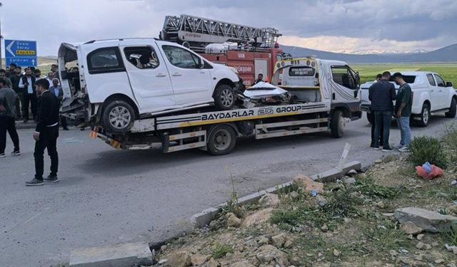 Van'da hayatını kaybeden aynı aileden 4 kişinin kimliği belli oldu