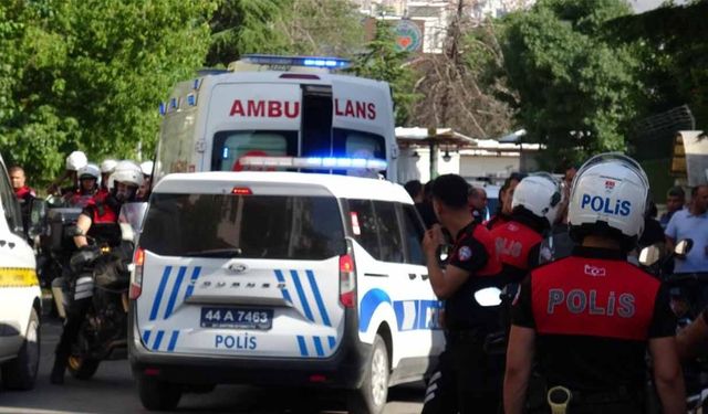 Cinnet geçiren baba, eşini ve kızını öldürdü