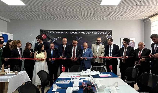 Yüksekova'da ‘Astronomi, Havacılık ve Uzay Atölyesi’ açıldı