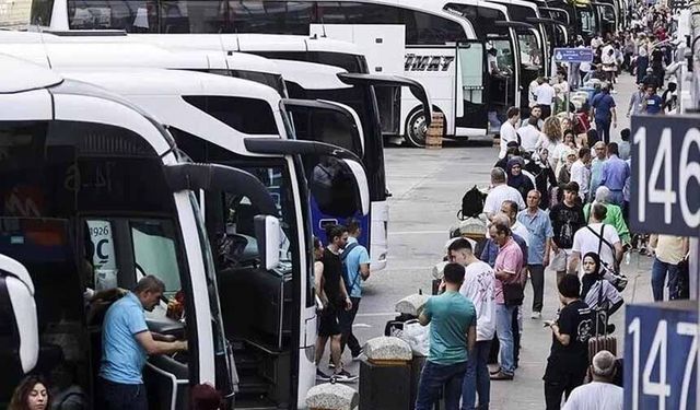 Türkiye'de geçen yıl yaklaşık 2,5 milyon kişi iller arasında göç etti