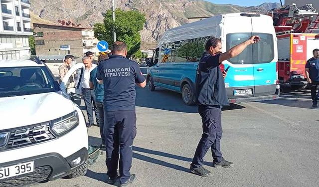 Hakkari-Van kara yolunda kaza