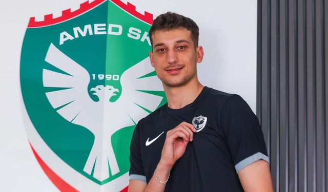 Mustafa Burak Bozan Amedspor'da