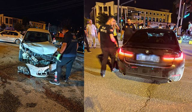 Van'da iki otomobil çarpıştı: 1'i ağır 3 yaralı