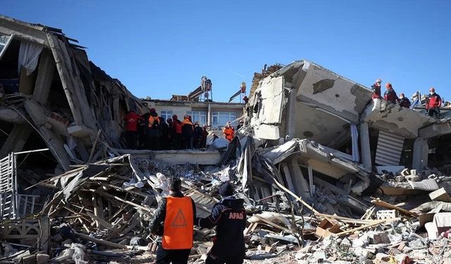 Van YYÜ’lü uzman Ali Kılıçer: Van depremi kırılma noktası oldu