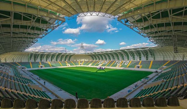 Van Spor FK ile Kayserispor Akhisar'da rakip