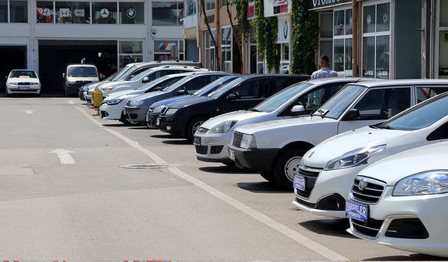İkinci el araç piyasası hareketli: Araç devirleri 907 bini aştı