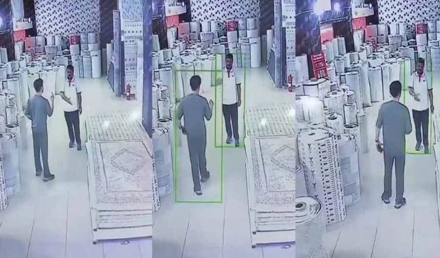 Van'da işitme engelli müşteriyle halaylı pazarlık gülümsetti